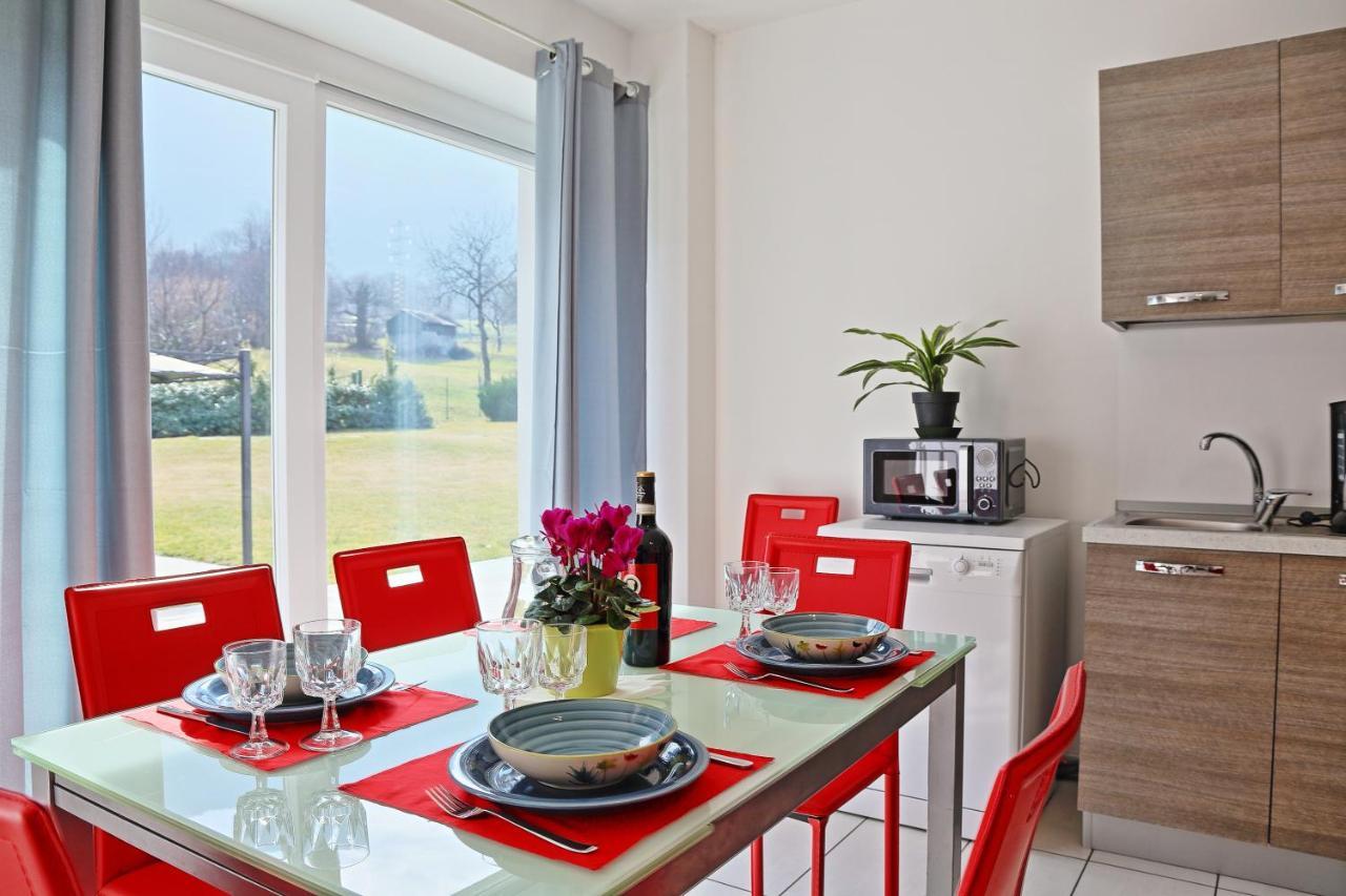 Legnoncino Holiday Home- Lake Como Colico Luaran gambar
