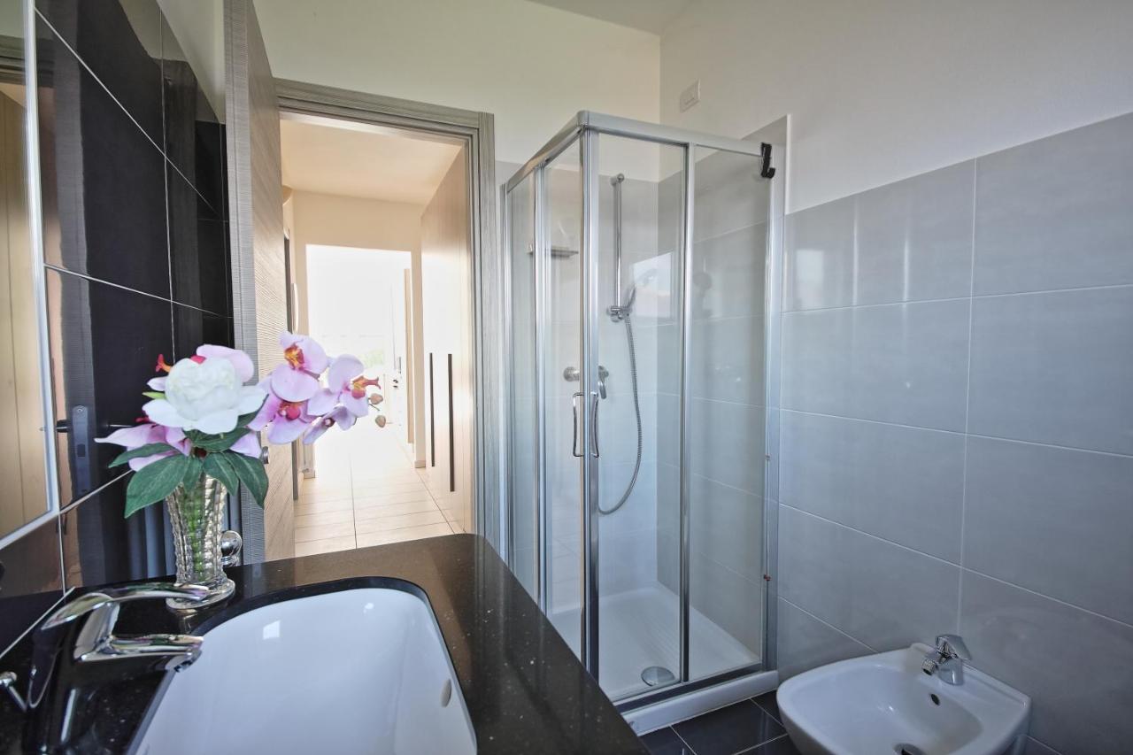 Legnoncino Holiday Home- Lake Como Colico Luaran gambar